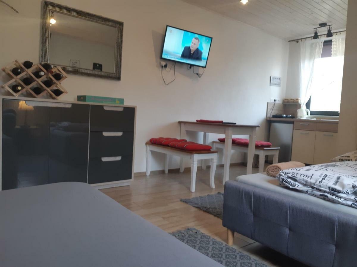 Pod Horou Daire Stiavnicke Bane Dış mekan fotoğraf